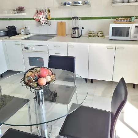 Beachfront Family In Puerto Banus * Марбелья